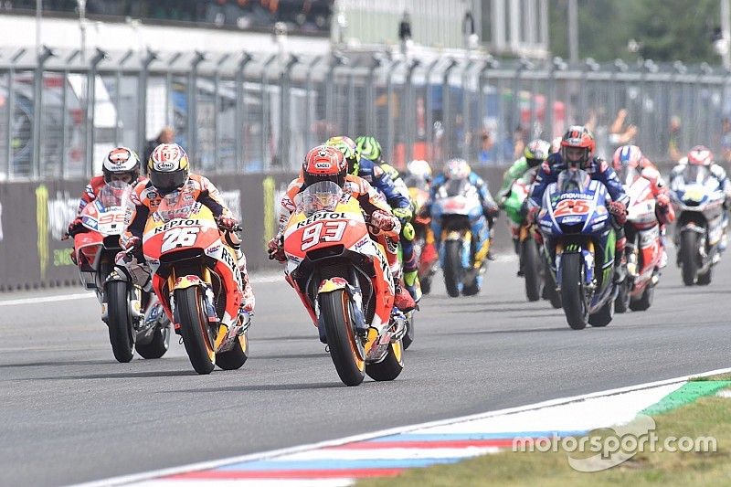 Marc Marquez, Repsol Honda Team leads at the start