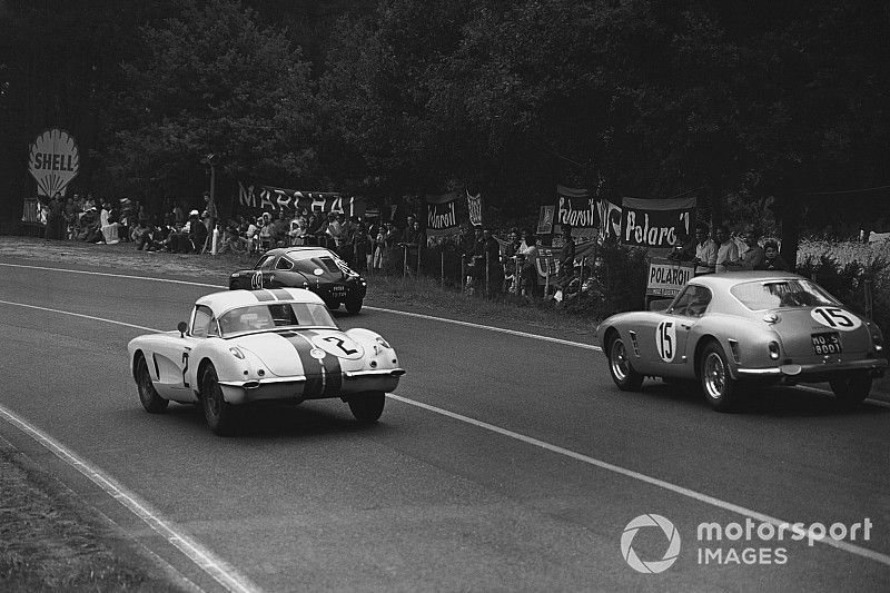 Dick Thompson, Fred Windridge, Chevrolet Corvette C1,  Graham Whitehead, Henry Taylor, Ferrari 250 GT SWB