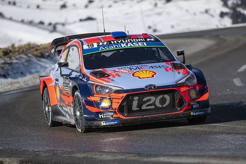 S&eacute;bastien Loeb, Daniel Elena, Hyundai Motorsport Hyundai i20 Coupe WRC