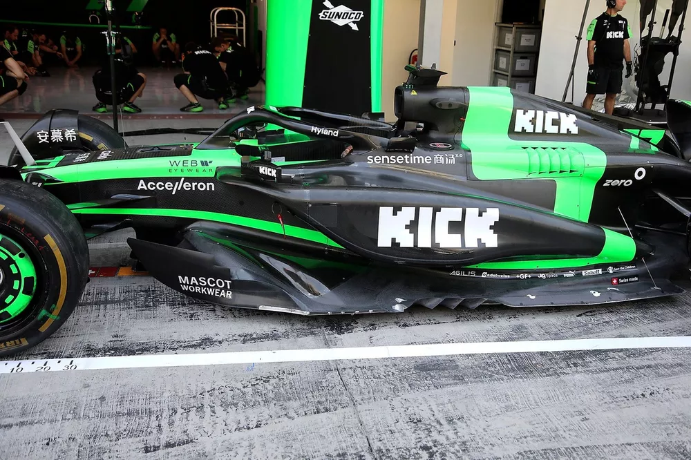 Detalhes t&eacute;cnicos do Kick Sauber C44