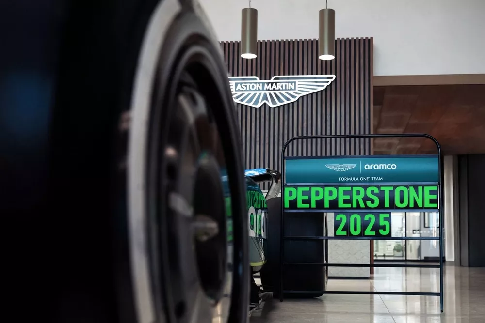 Pepperstone1