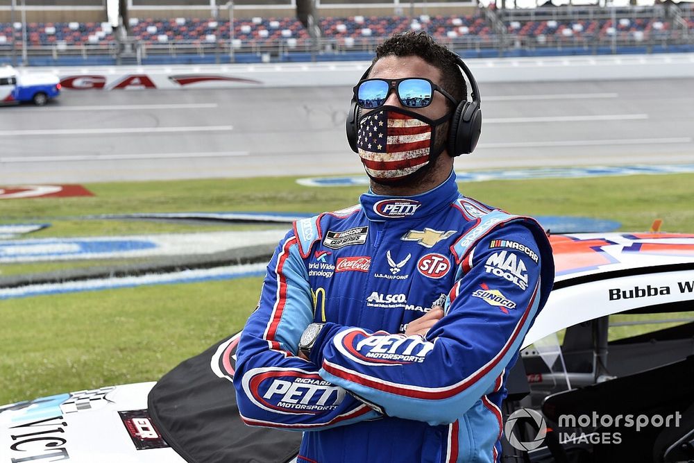 Darrell Wallace Jr., Richard Petty Motorsports, Chevrolet Camaro Victory Junction