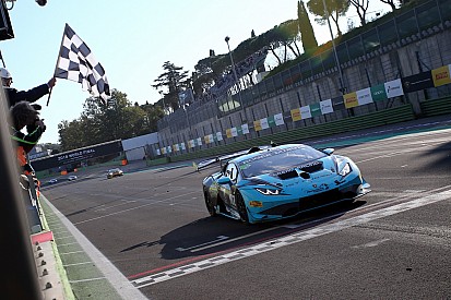 Lamborghini, Finali Mondiali AM-LC: Hardwick e Collado sono campioni del mondo 2018!