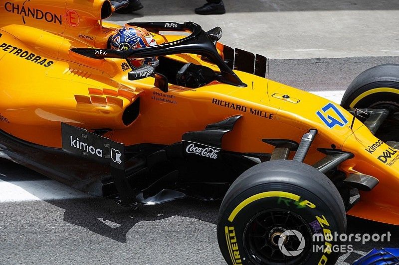 Lando Norris, McLaren MCL33, exits the team's garage