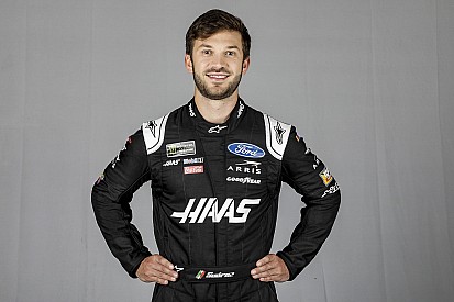 Daniel Suárez recibe de regalo de cumpleaños el #41 de Stewart Haas Racing