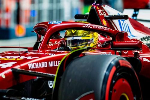 F1: Hamilton se livra de punição por infração em bandeira vermelha no TL3 em Singapura