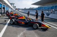 Red Bull a&ntilde;ade dos nuevos talentos a su academia