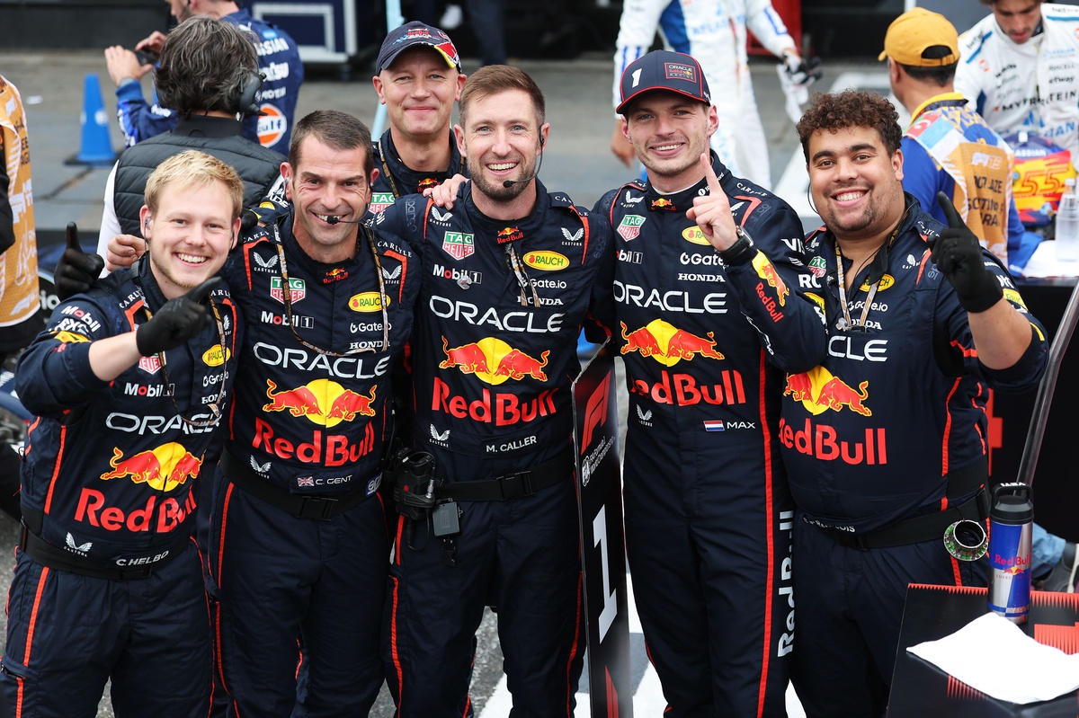 Audi signs Verstappen's F1 chief mechanic from Red Bull