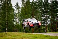 Tanak, descartado del resto del Rally de Finlandia tras un accidente