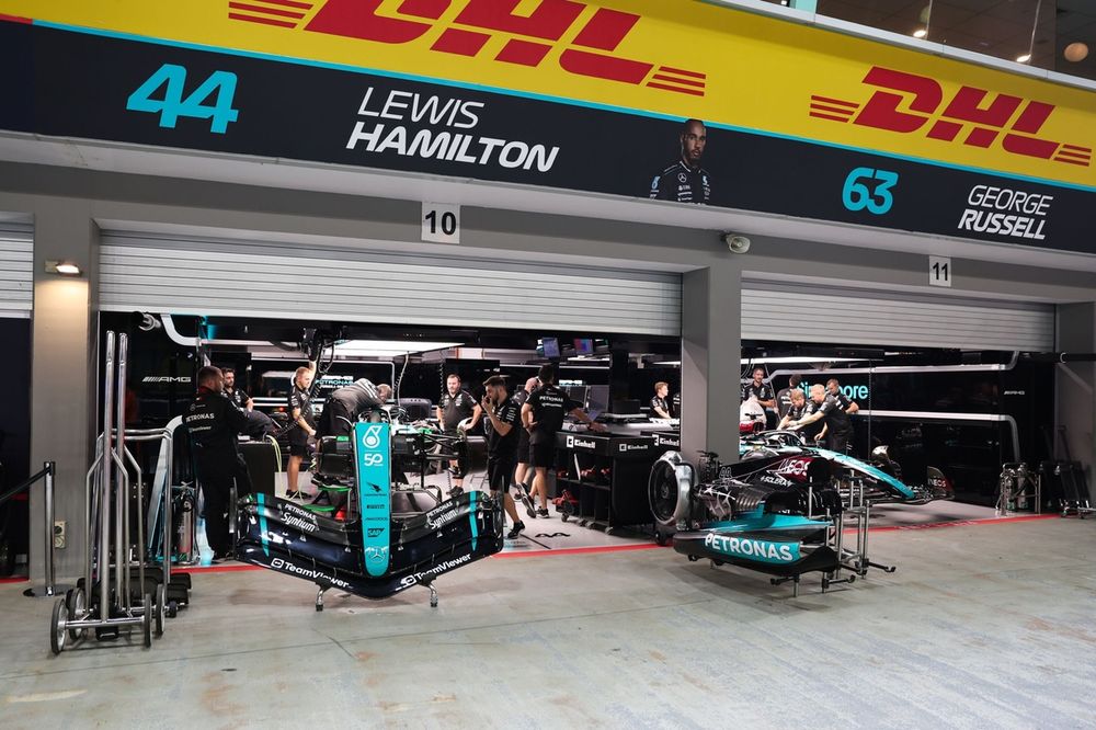 Bodywork of the Mercedes F1 W15