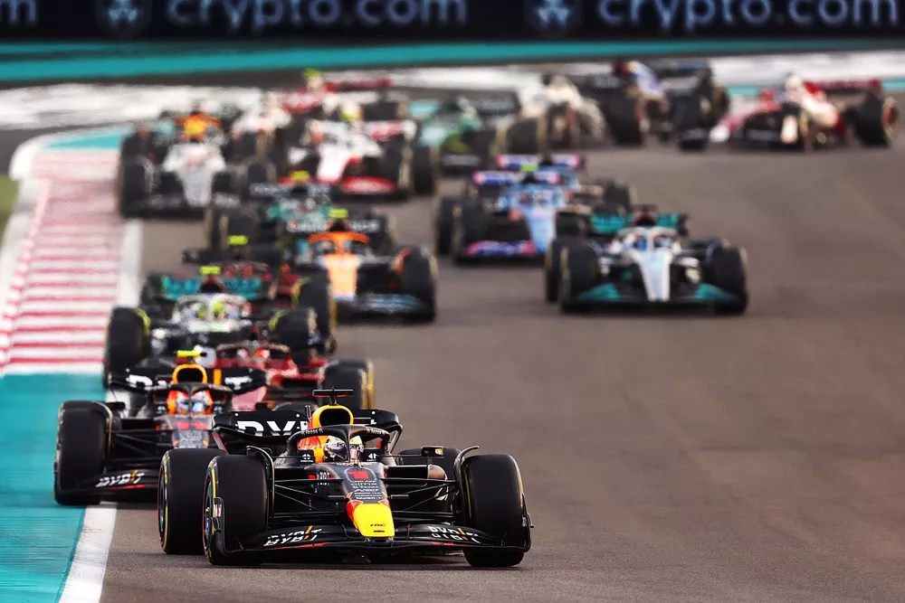 Max Verstappen, Red Bull Racing RB18, Sergio P&eacute;rez, Red Bull Racing RB18, Charles Leclerc, Ferrari F1-75, Lewis Hamilton, Mercedes W13, George Russell, Mercedes W13