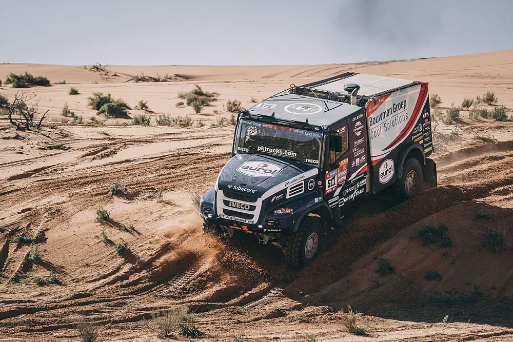 #511 Eurol Team De Rooy Iveco: Mitchel van den Brink, Jarno van de Pol, Moi Torrallardona
