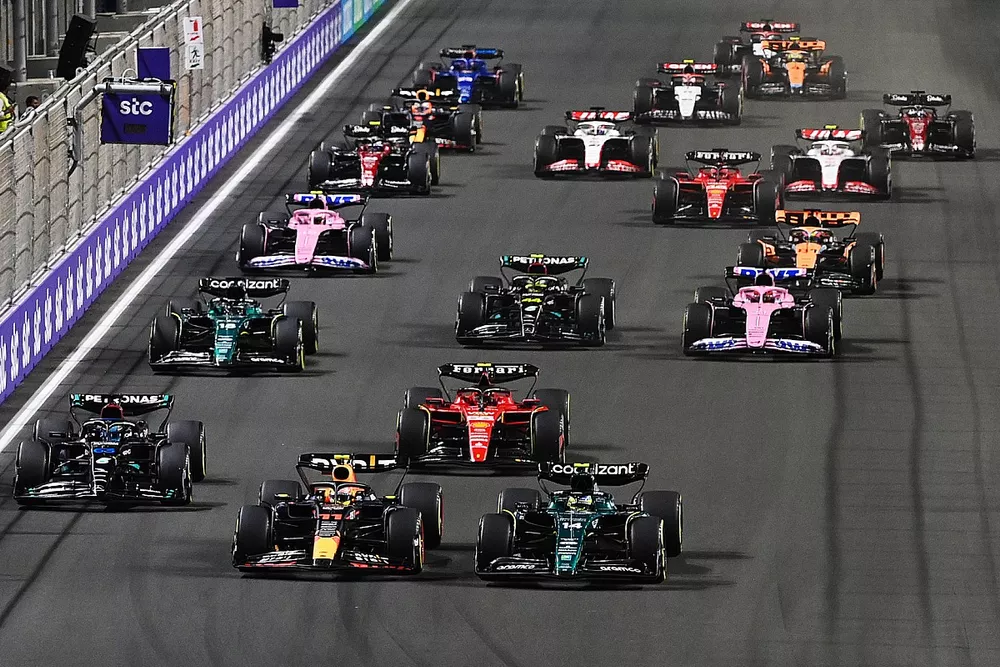 Le d&eacute;part de la course