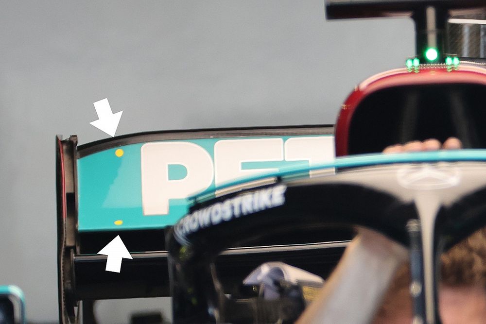 Detalle del alerón trasero del Mercedes F1 W12