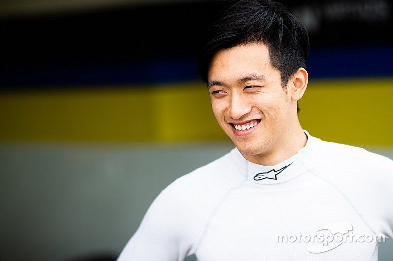 Guanyu Zhou, UNI Virtuosi Racing 