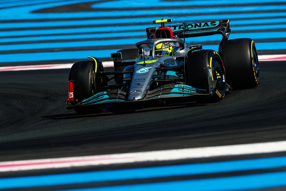 Lewis Hamilton, Mercedes W13