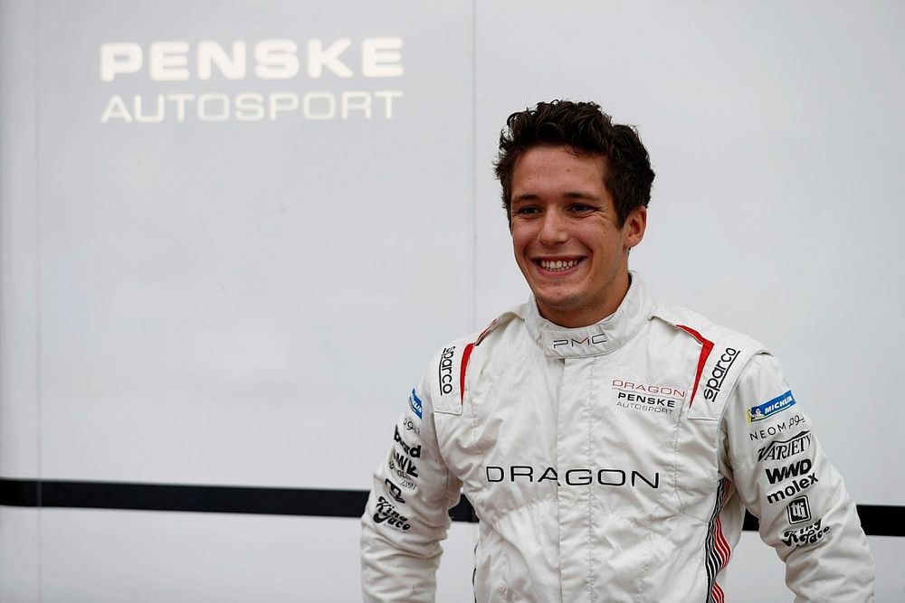 sacha-fenestraz-fra-dragon-pen-1