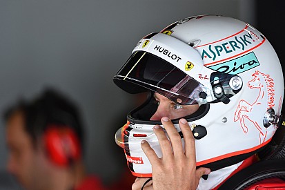 Vettel elogia nova posição de espelhos da Ferrari
