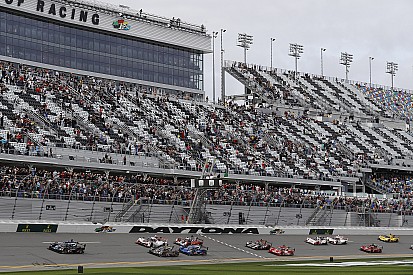 Rolex 24 at Daytona gets underway