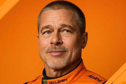 Brad Pitt prueba un F&oacute;rmula 1 real proporcionado por McLaren