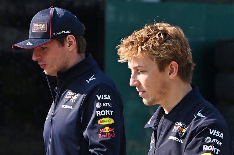 Ralf Schumacher: A Red Bull deveria ter demitido Lawson completamente