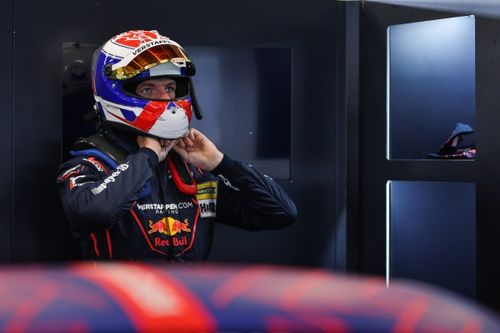 Verstappen ya tiene licencia para correr en GT3 en la Nordschleife