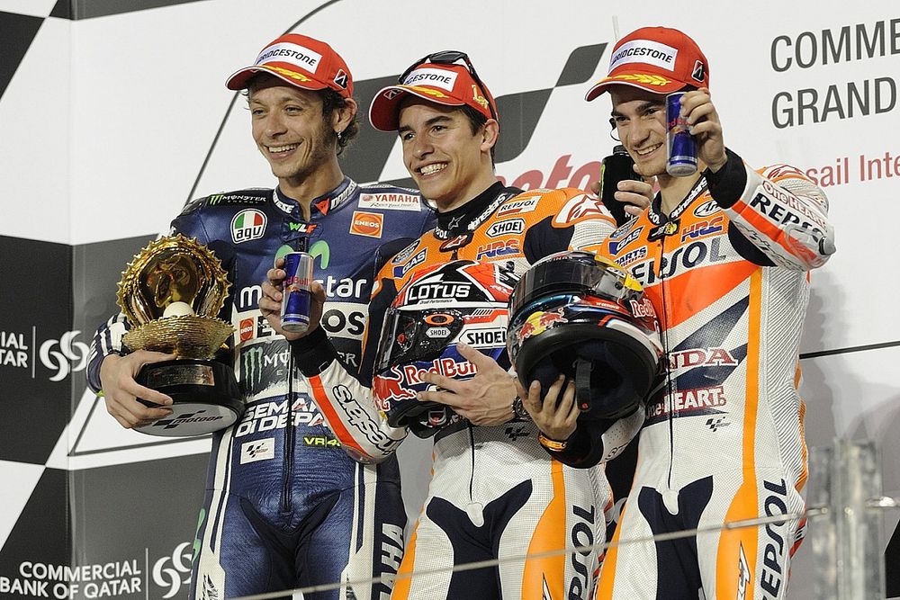 Ganador de la carrera Marc M&aacute;rquez, del equipo Repsol Honda, el segundo lugar Valentino Rossi, Yamah