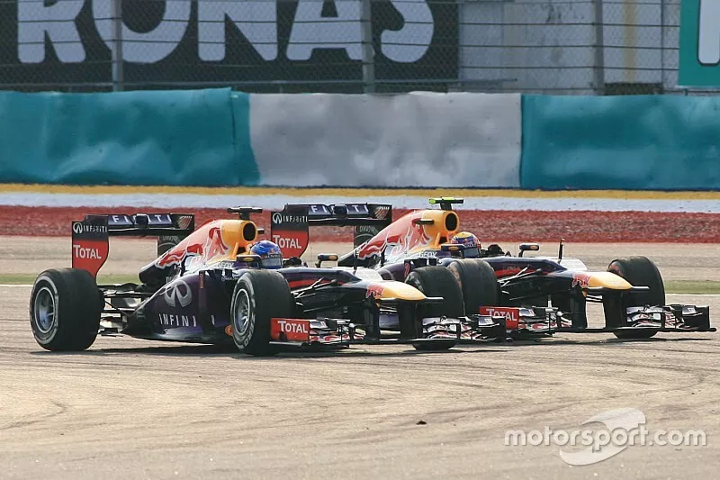 Mark Webber, Red Bull Racing RB9 e Sebastian Vettel, Red Bull Racing RB9