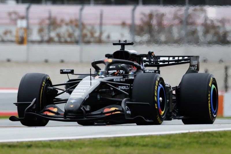 Lando Norris unschl&uuml;ssig: 2026er-Auto "f&uuml;hlt sich eher wie ein F2-Auto an"