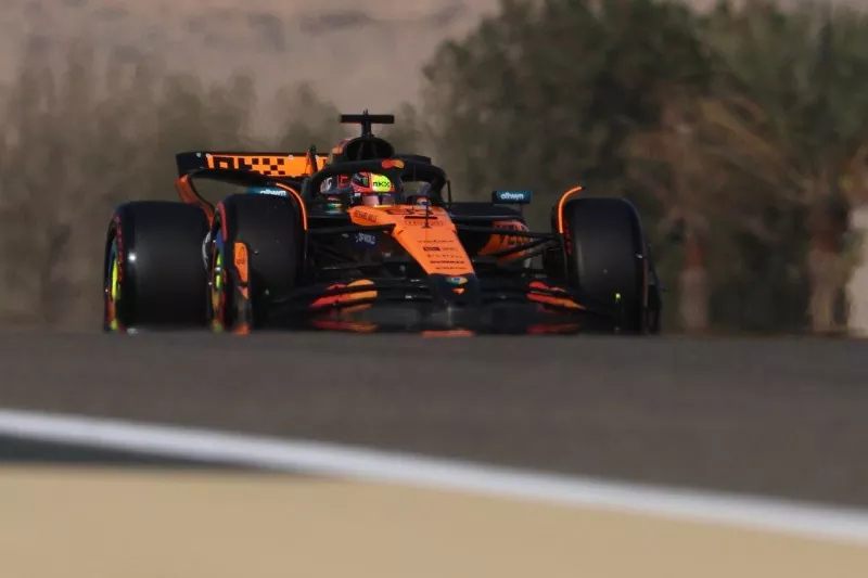 Drittes Training Bahrain: "Junge, Junge, sind die McLaren schnell!"