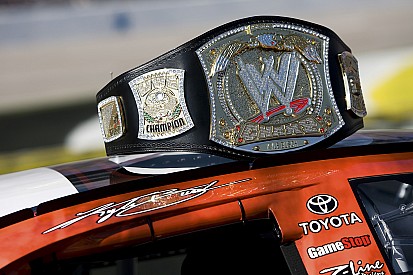 NASCAR's Texas playoff race to receive WWE-style open