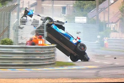 Le Mans: il crash di Sernagiotto causato dal cedimento della sospensione posteriore