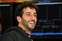Ricciardo quería evitar caer en el 'agujero' del simracing
