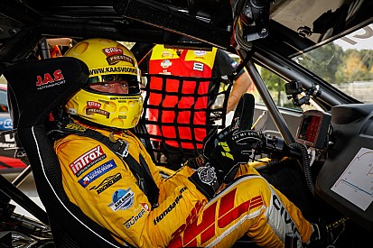 Tom Coronel cambia tutto e passa alla Comtoyou per correre con la Cupra