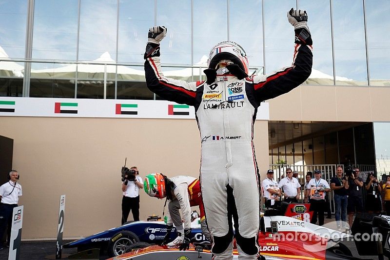 Anthoine Hubert, ART Grand Prix celebra el t&iacute;tulo de campe&oacute;n de GP3