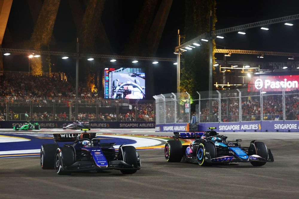 Pierre Gasly, Alpine A524, lucha con Franco Colapinto, Williams FW46