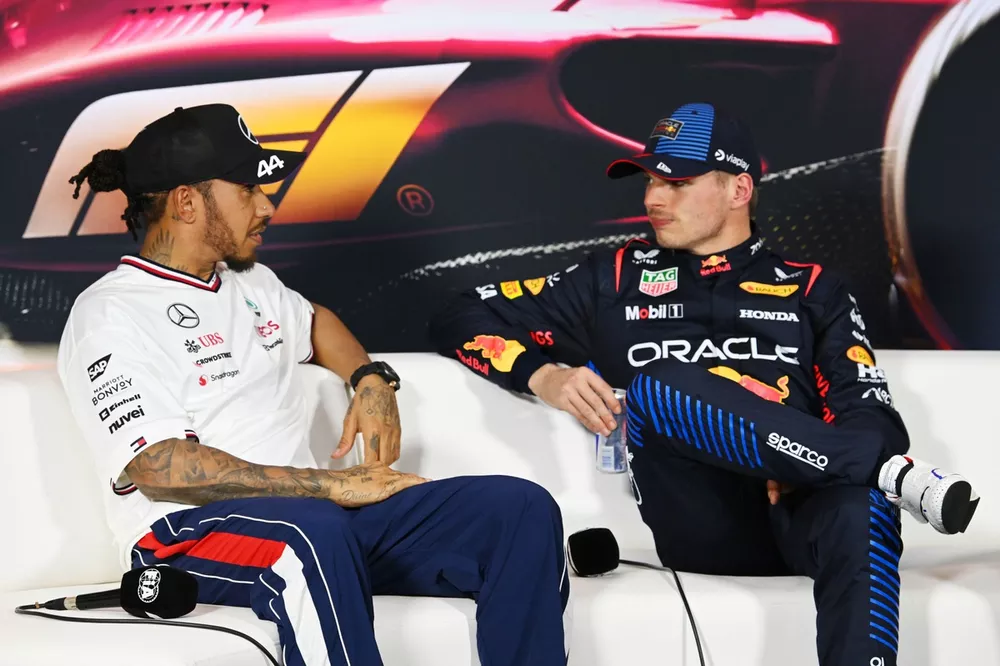 Sir Lewis Hamilton, Mercedes-AMG F1 Team, Max Verstappen, Red Bull Racing