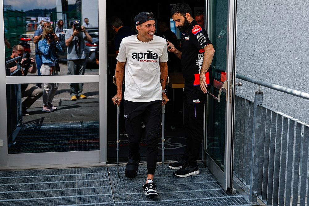 Aleix Espargaró, Aprilia Racing