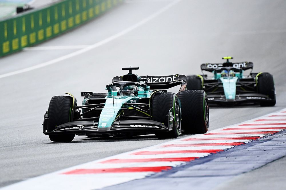 Lance Stroll, Aston Martin AMR23, Fernando Alonso, Aston Martin AMR23