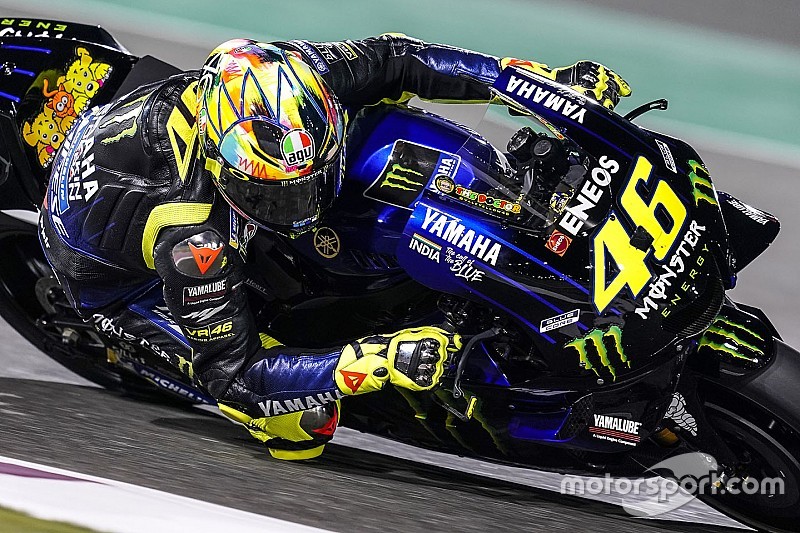 Rossi aggódik a Yamaha tempója miatt: bármivel próbálkoztak, nem jött be