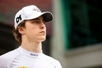 Wyrzucony z McLarena, przyjęty przez Penske