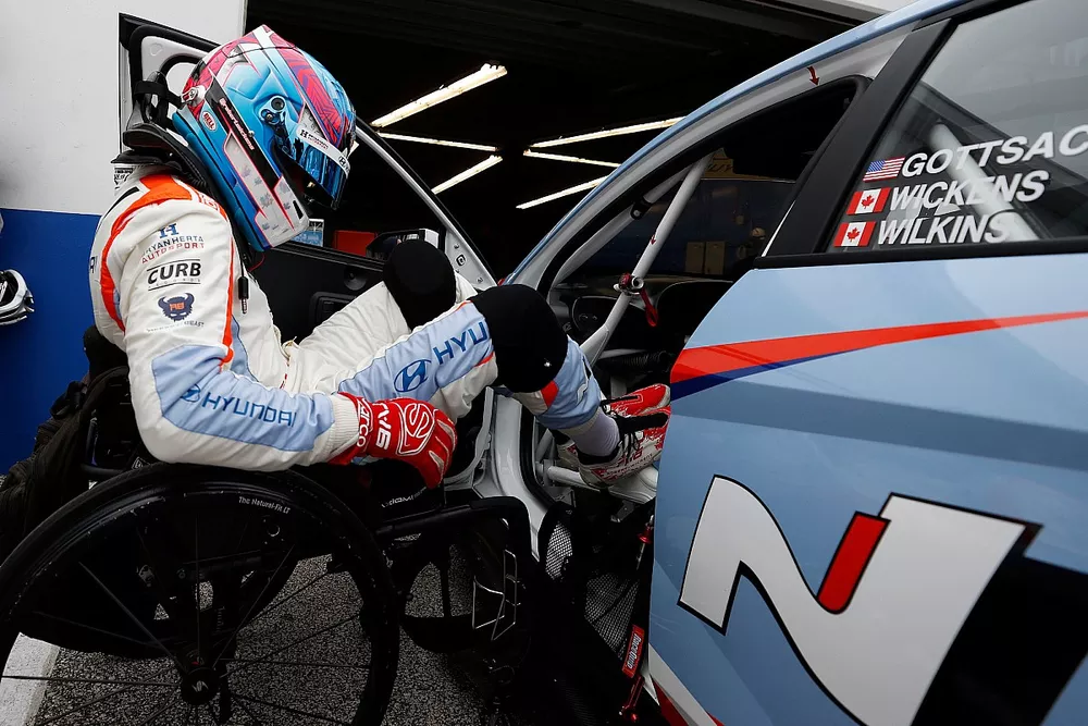 #33: Bryan Herta Autosport w/ Curb-Agajanian, Hyundai Elantra N TCR, TCR: Robert Wickens