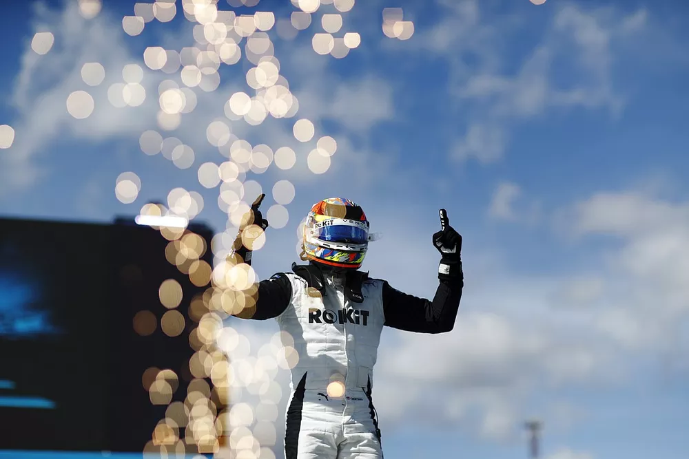 Edoardo Mortara, Venturi Racing, eerste plaats, in Parc Ferme
