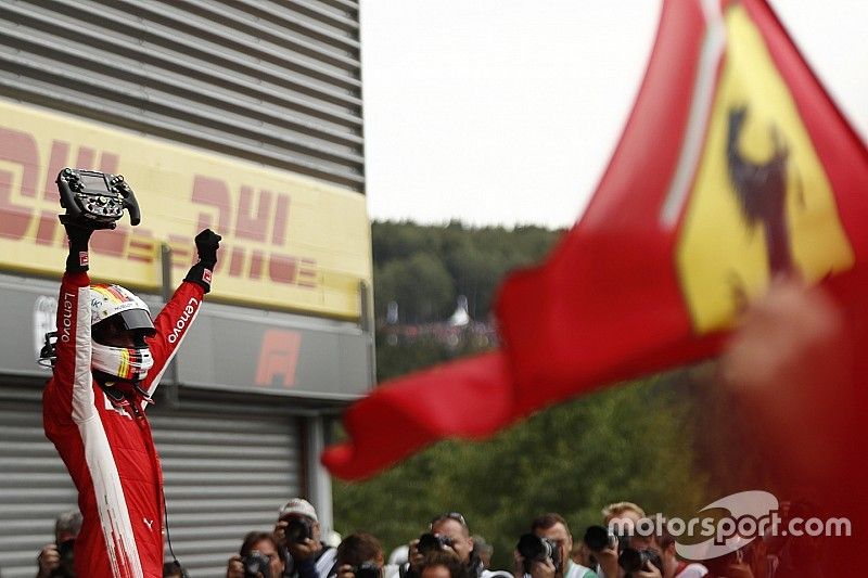 Racewinnaar Sebastian Vettel, Ferrari
