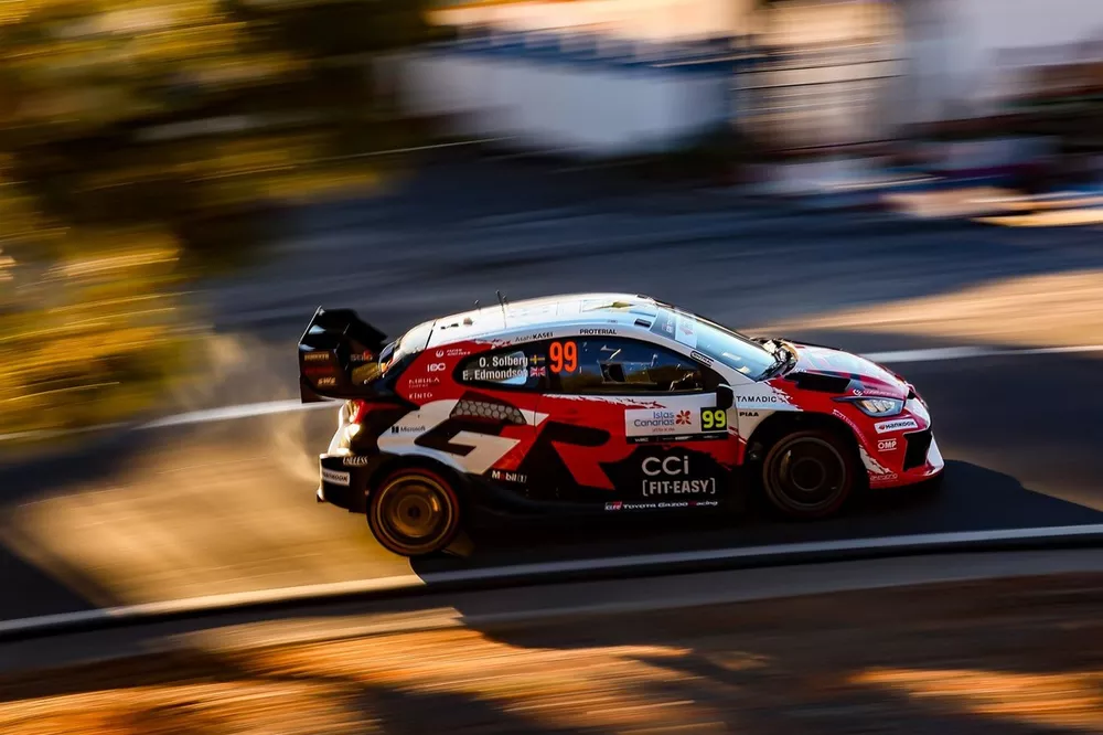 Oliver Solberg, Elliott Edmondson, Toyota Gazoo Racing WRT Toyota GR Yaris Rally1