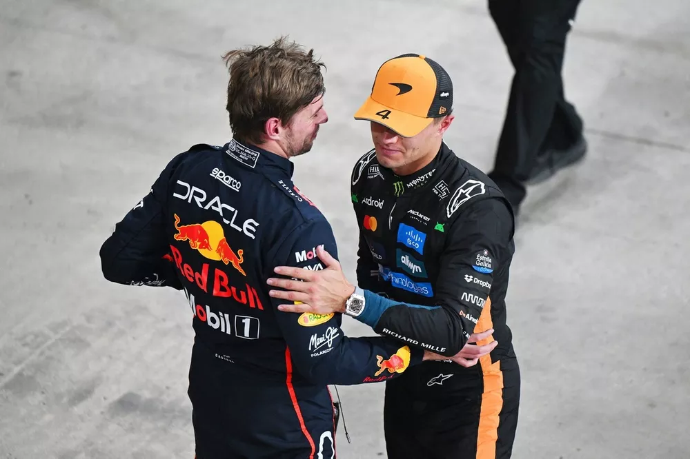 Lando Norris, McLaren, Max Verstappen, Red Bull Racing