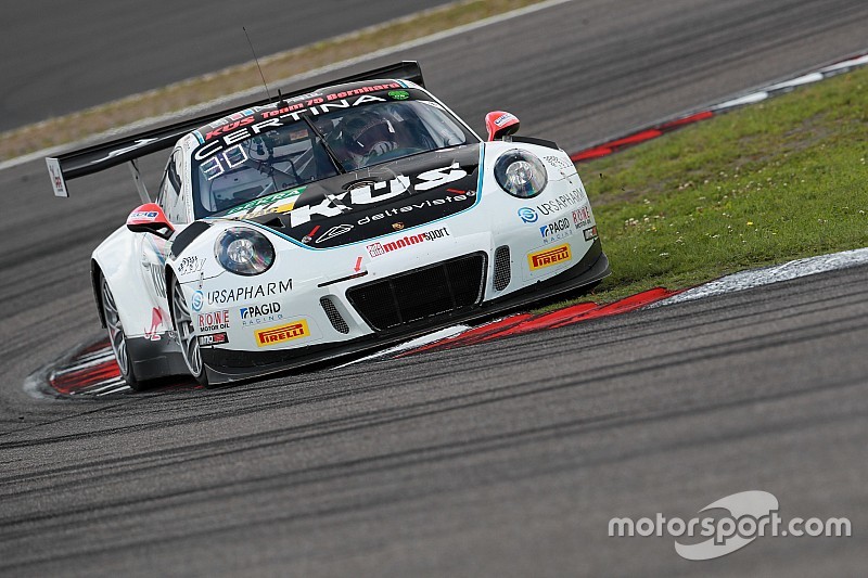 GT-Masters am Nürburgring: Porsche auch am Sonntag wieder ganz vorne