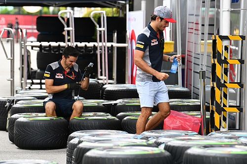 Toro Rosso decide e Sainz cederá carro a Gelael em Cingapura