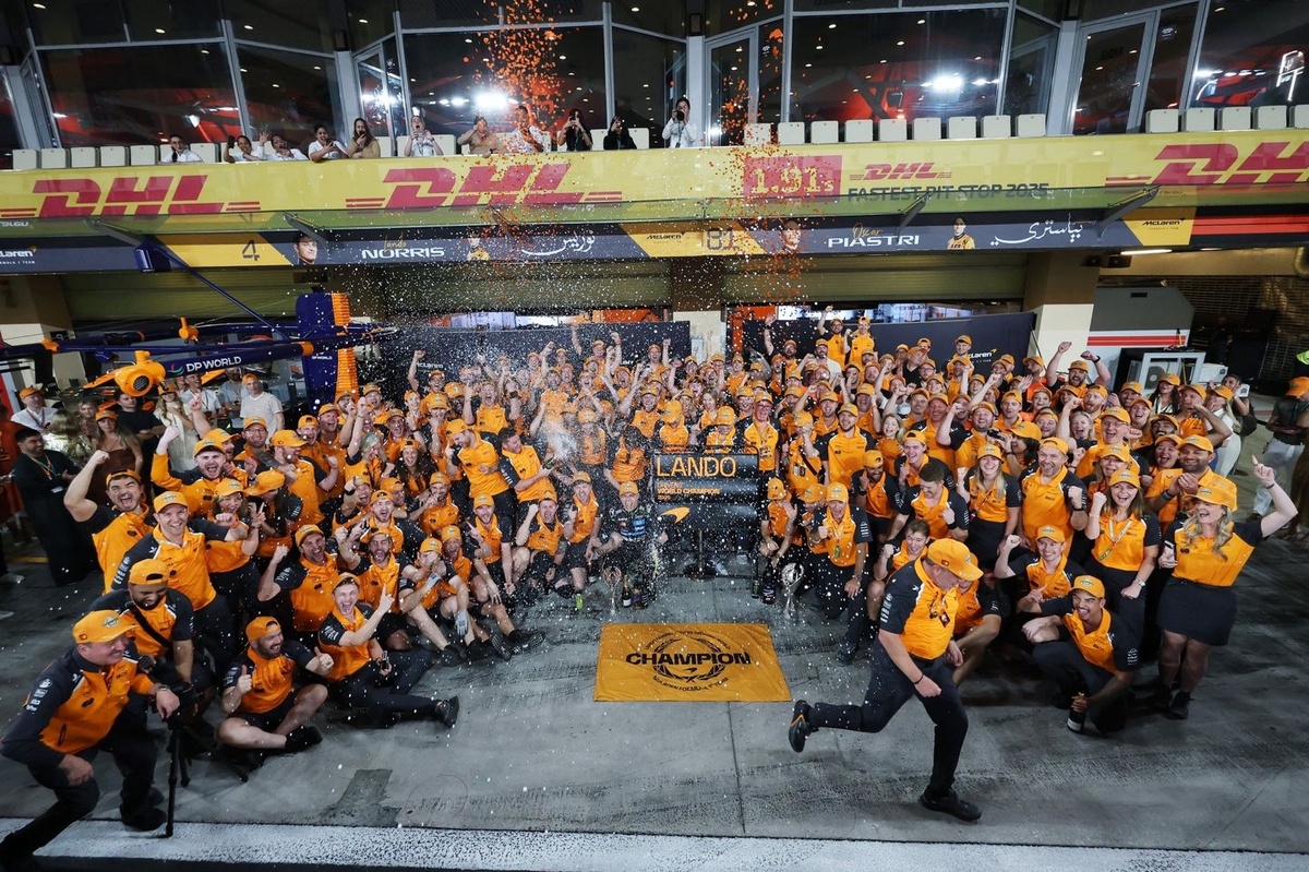F1 - Da quase falência ao título de 2025: como se deu o "milagre" da McLaren em 10 anos