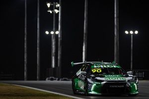 Stock Car: Ricardo Maurício comanda e vence sprint de Cuiabá